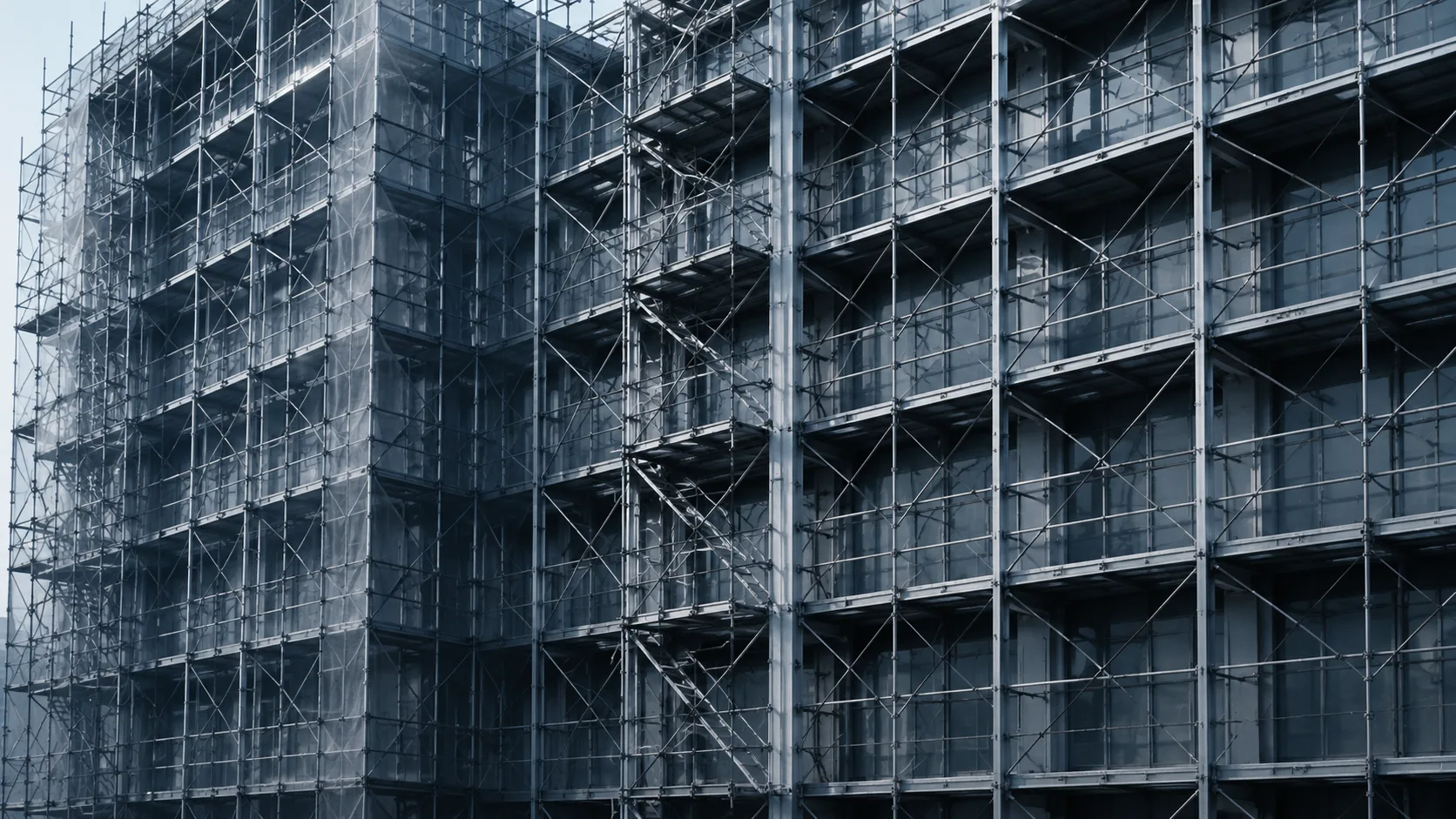建設中の建物を覆う足場（イメージ）
